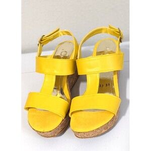 Womens summer sandals with a wedge heel, comfortable platform, lightweight Sz 6